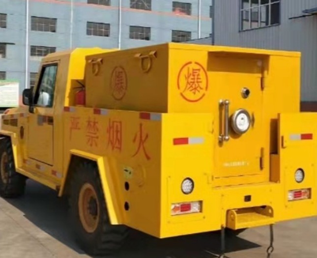 玛沁爆破器材运输车专用功能